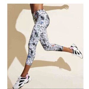 TEREZ x PELOTON Silver Star Graphic Mid-Rise Capri Leggings NWT  FREE SHIPPING